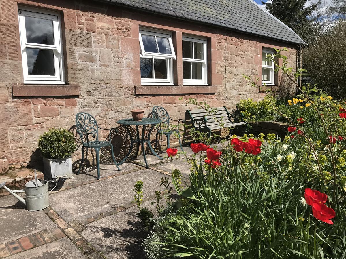 The Steadings Cottage Chesters  ภายนอก รูปภาพ