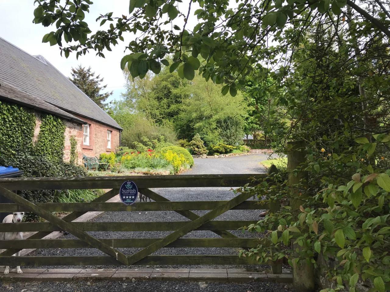 The Steadings Cottage Chesters  ภายนอก รูปภาพ